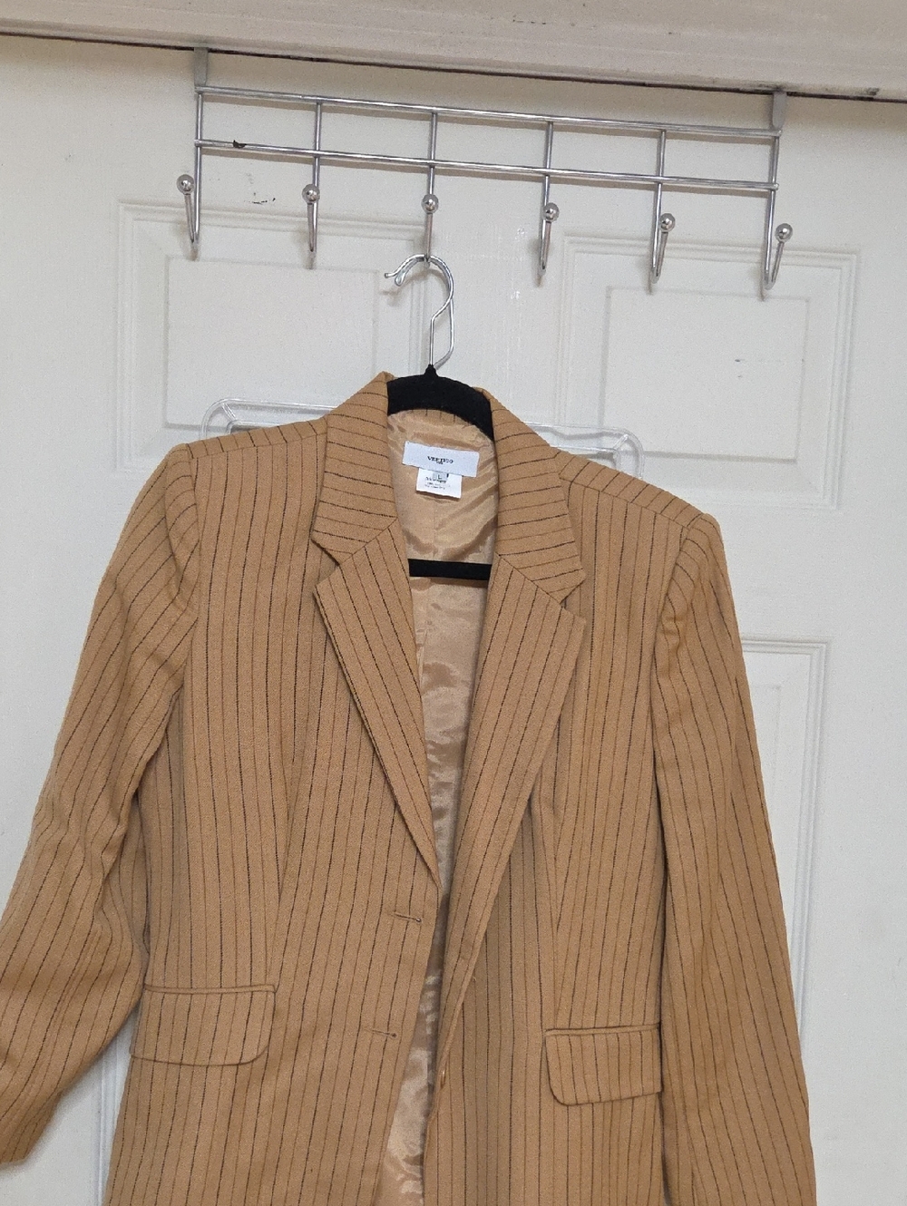 Vertigo Paris Pinstripe Suit Set 100% Wool Blazer & Pants Size Large Tailored